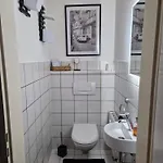 Charmante Wohnung, Mit Sauna Und Garten, Toplage!