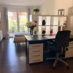 Charmante Wohnung, Mit Sauna Und Garten, Toplage! Daire