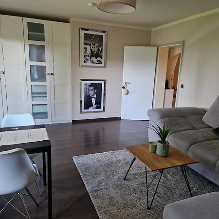Apartamento Charmante Wohnung, Mit Sauna Und Garten, Toplage! *