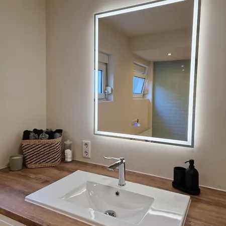 Charmante Wohnung, Mit Sauna Und Garten, Toplage! * Weinheim