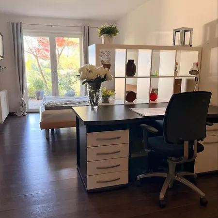 Charmante Wohnung, Mit Sauna Und Garten, Toplage! Apartamento