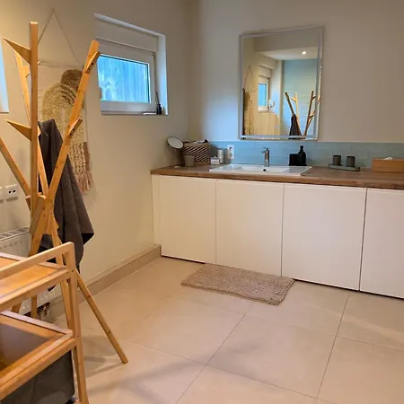 Charmante Wohnung, Mit Sauna Und Garten, Toplage! Apartamento Weinheim