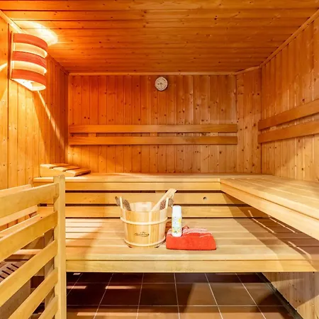 Apartamento Mit Terrasse Im Grünen Mit Sauna Nahe Altstadt *